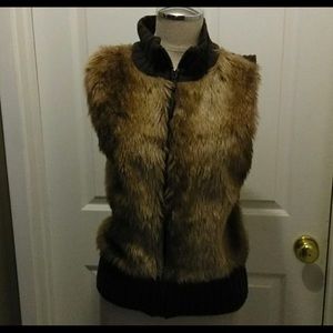 Mudd Sleeveless Faux Fur Vest Junior Large